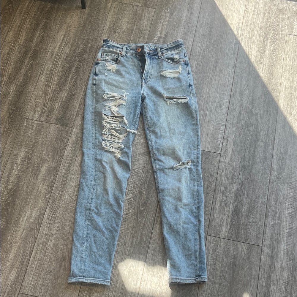 American Eagle Outfitters Light Blue Boyfriend Jeans